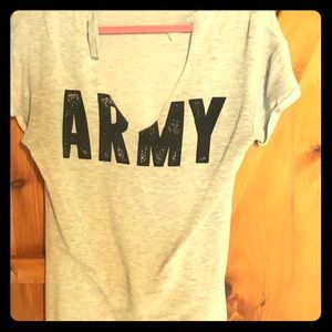 Army tshirt—small